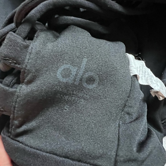 ALO Yoga Black Strappy Crop Top - Picture 7 of 8